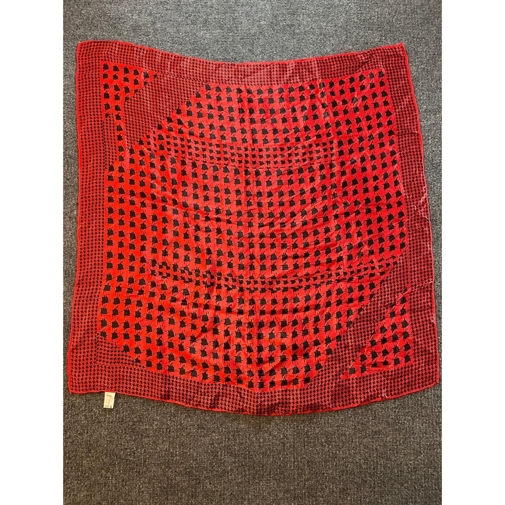Oscar de la Renta Vintage Red Black Houndstooth Silk Scarf 30x30 Made in Japan